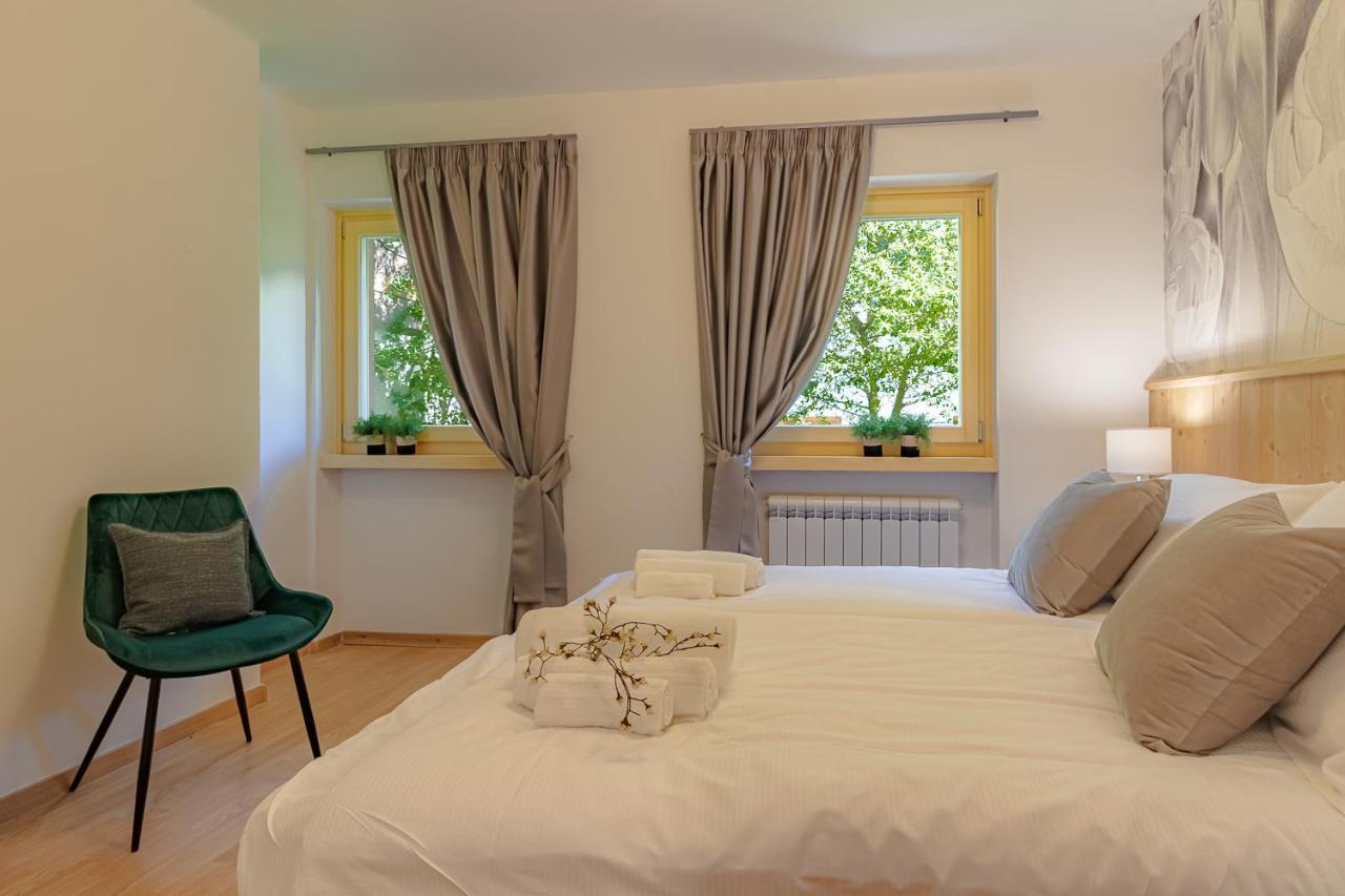 Suite Italy Pinzolo Due Giustino Exterior foto