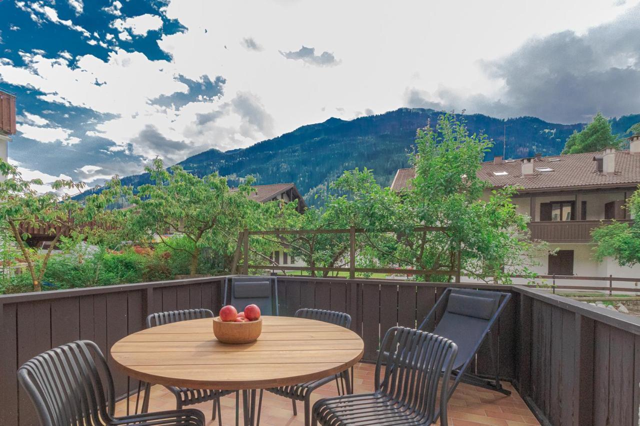 Suite Italy Pinzolo Due Giustino Exterior foto